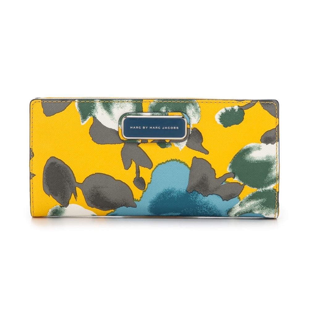 Marc Jacobs wallet